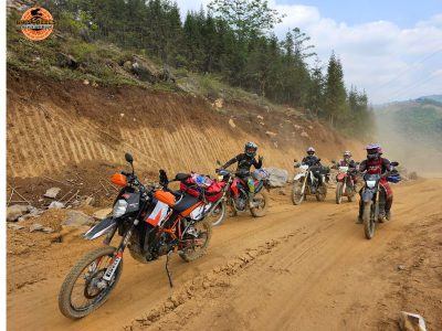 Motorcycle Road Trip from Hanoi to Ba Be via Ha Giang