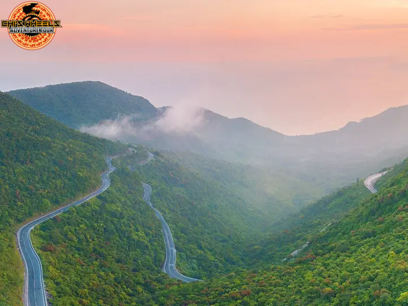 Motorbiking the Hai Van Pass in Vietnam