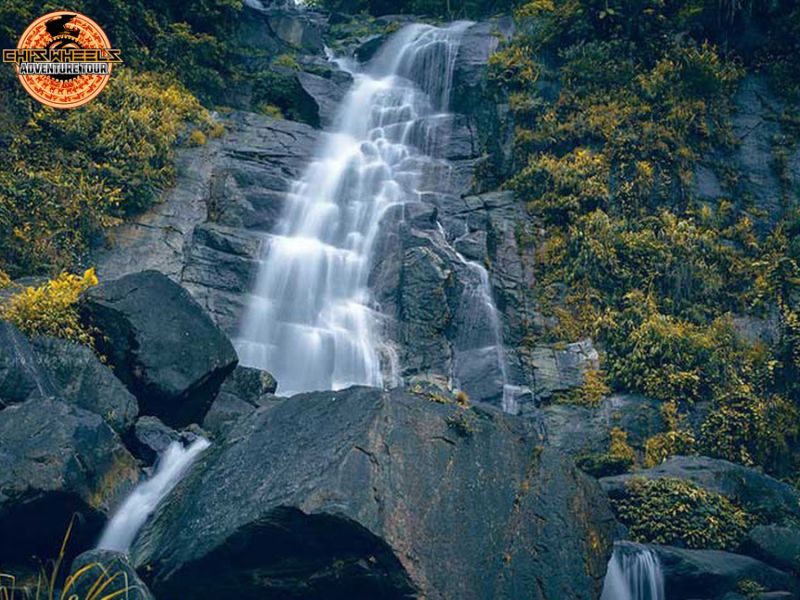 how to get to ba be lake by motorbike