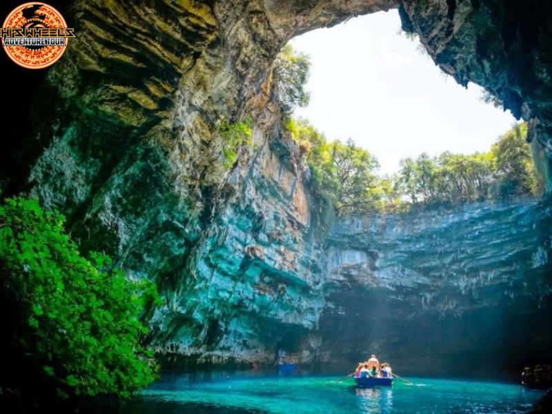 da nang motorbiking to hanoi