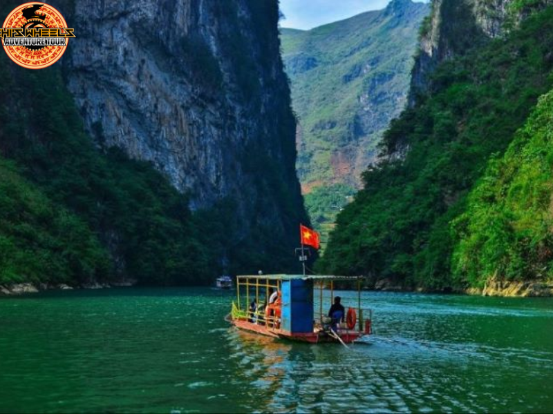 Best Time to Join Ma Pi Leng Pass Tours